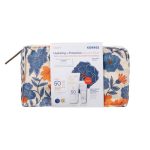 Korres Promo Set Γιαούρτι Αντηλιακή Κρέμα Προσώπου με Χρώμα SPF50, 50ml & Ελληνικό Γιαούρτι Ενυδάτωση με Προβιοτικά Κρέμα-Gel, 20ml & Limited Edition Stefania Frangista Νεσεσέρ - Image 3