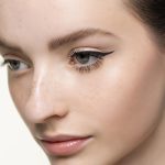 Korres Volcanic Minerals Professional Kohl Μολύβι Ματιών 01 Μαύρο 1.14g, 1 τεμάχιο - Image 2