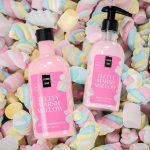 Lavish Care Shower Gel Fluffy Marshmallow Αφρόλουτρο 500ml - Image 2