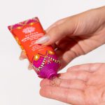 Garden Scrub Προσώπου για Αναζωογόνηση με Ρόδι, 50ml - Image 3